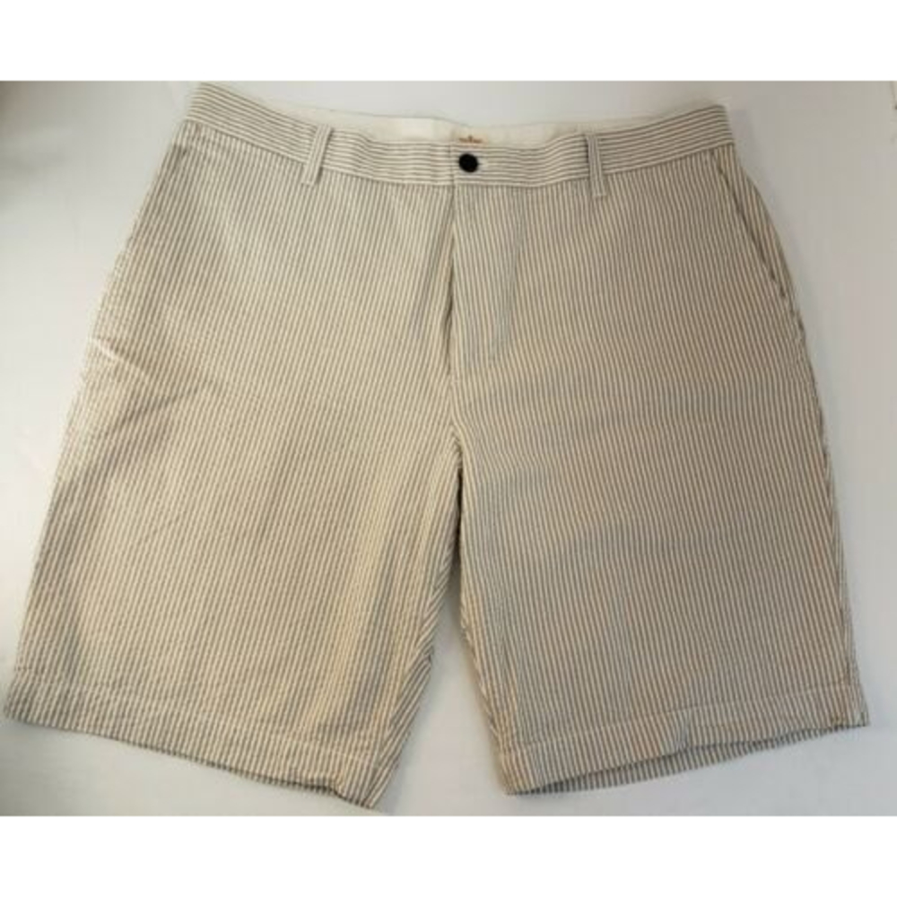 Dockers Seersucker Size 38 Tan White Striped Shorts